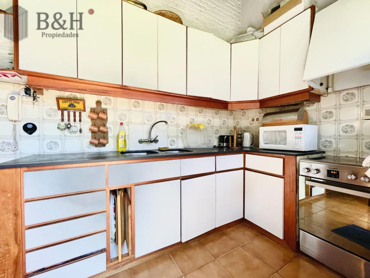 Casa ID.5645 - Excelente Casa de 4 Dormitorios en Playa Mansa - Punta del Este