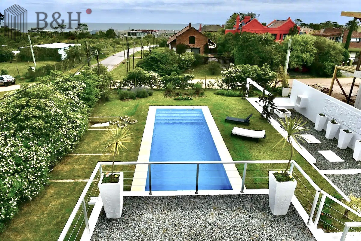 Casa ID.3197 - Excelente Casa de 4 Dormitorios y Piscina en Manantiales, Punta del Este