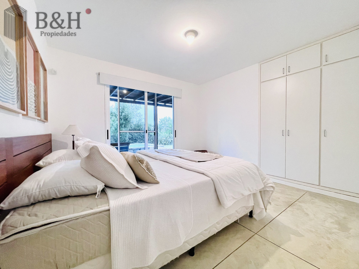 Casa ID.3550 - Excelente Casa de 5 Dormitorios en Manantiales, Punta del Este
