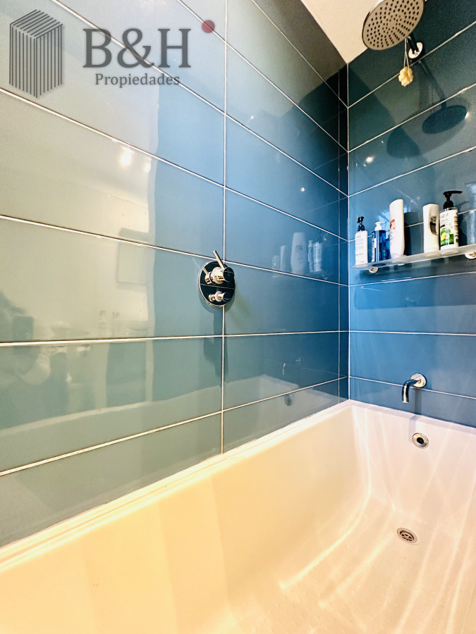 Casa ID.5399 - Espectacular Casa Moderna de 5 Dormitorios con Piscina Climatizada en Alquiler de Temporada