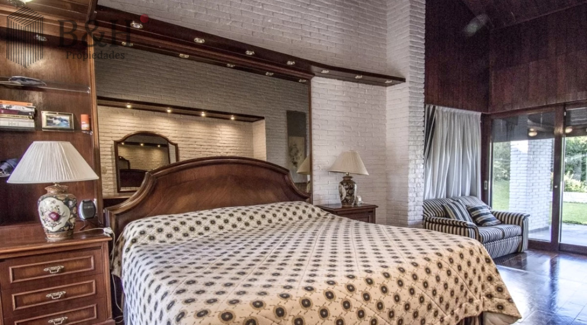 Casa ID.3886 - Excelente Casa de 4 Dormitorios en Playa Mansa, Ideal para vivir todo el año