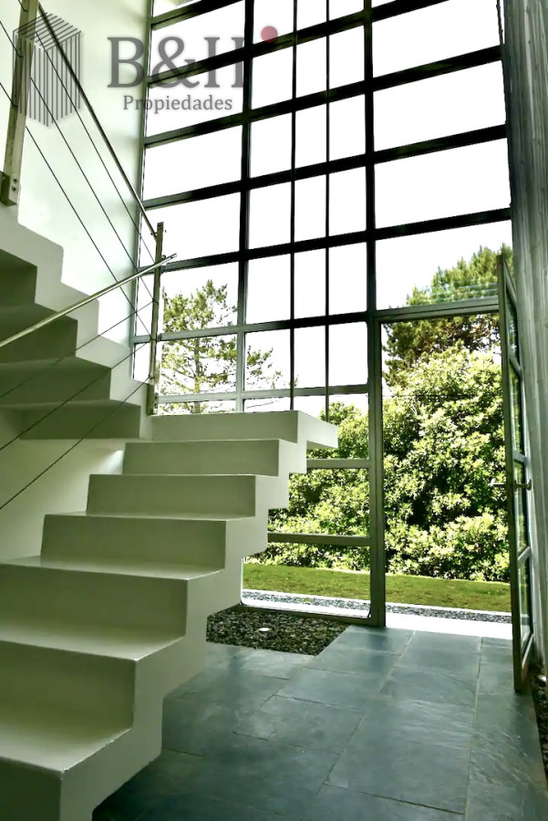 Casa ID.3197 - Excelente Casa de 4 Dormitorios y Piscina en Manantiales, Punta del Este