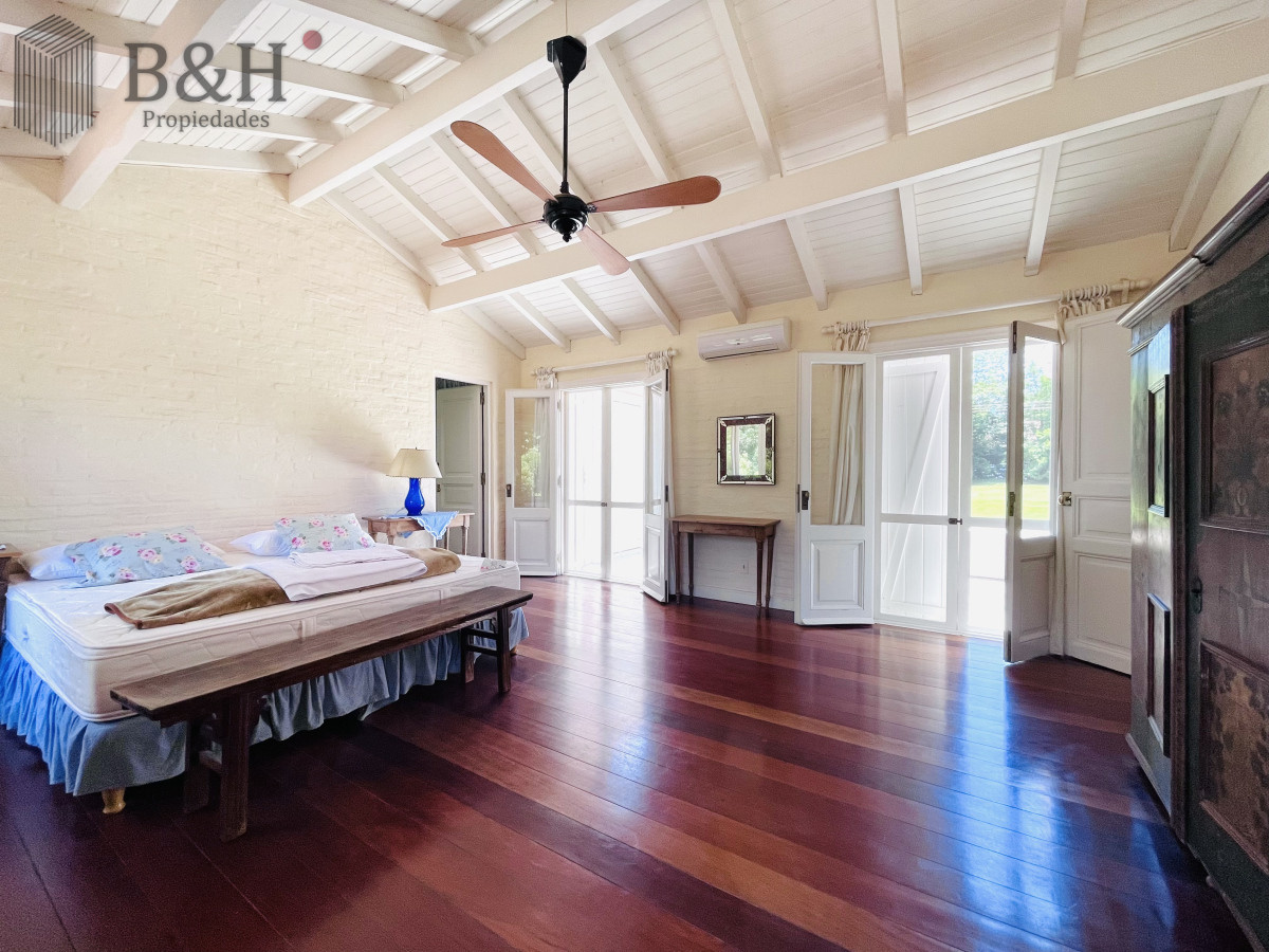 Casa ID.3333 - Excelente Casa de 4 Dormitorios en Playa Brava, Punta del Este