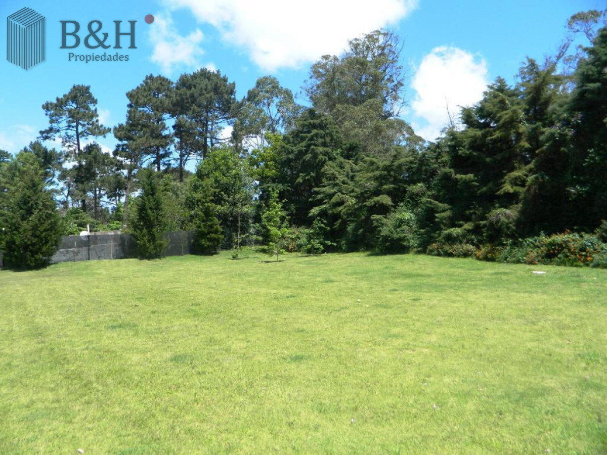 Casa ID.635 - Moderna Casa de 4 Dormitorios en el Golf - Punta del Este