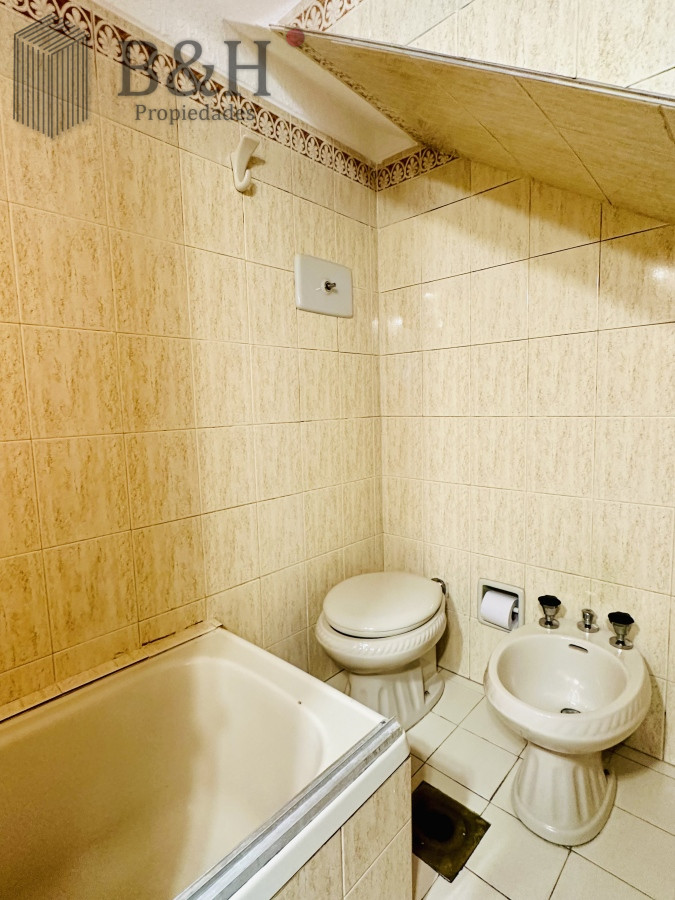 Casa ID.1577 - Casa estilo apartamento reciclada a nuevo en la mejor ubicación a pasos de la playa, Península, Brava y Mansa, Punta del Este - Alquiler