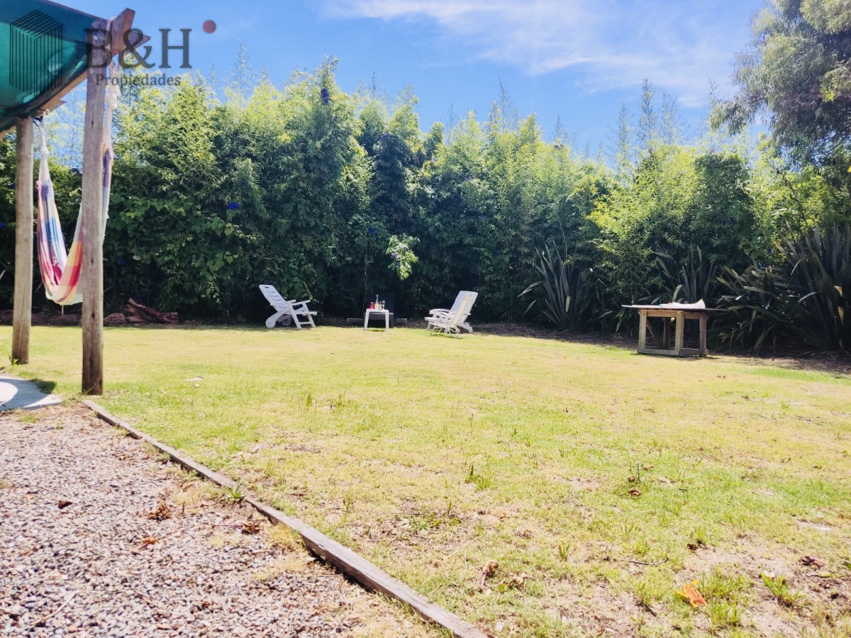 Casa ID.4303 - Casa de 3 Dormitorios en El Tesoro, La Barra. Venta y Alquiler Anual