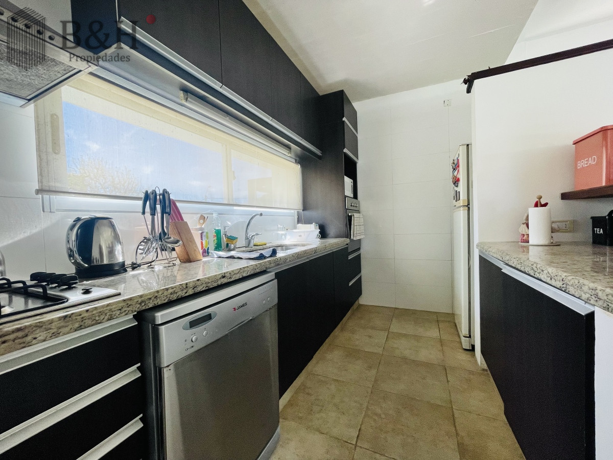 Casa ID.3363 - Muy Buena Casa de 5 Dormitorios y Piscina en Rincón del Indio, a Pocos Metros del Mar