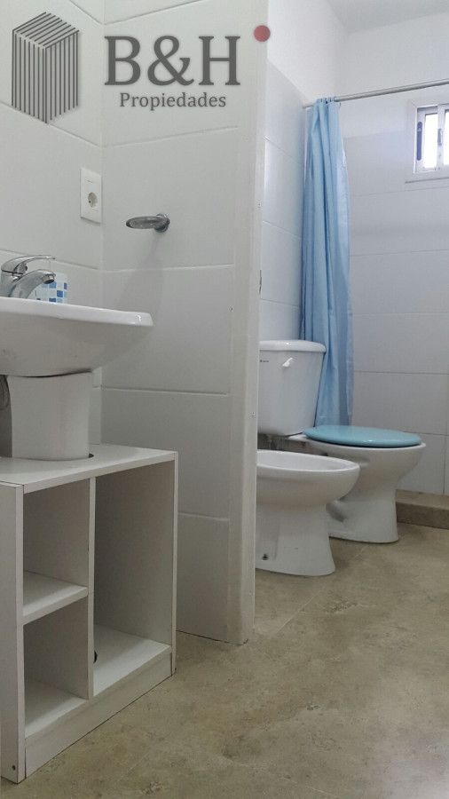 Casa ID.4303 - Casa de 3 Dormitorios en El Tesoro, La Barra. Venta y Alquiler Anual