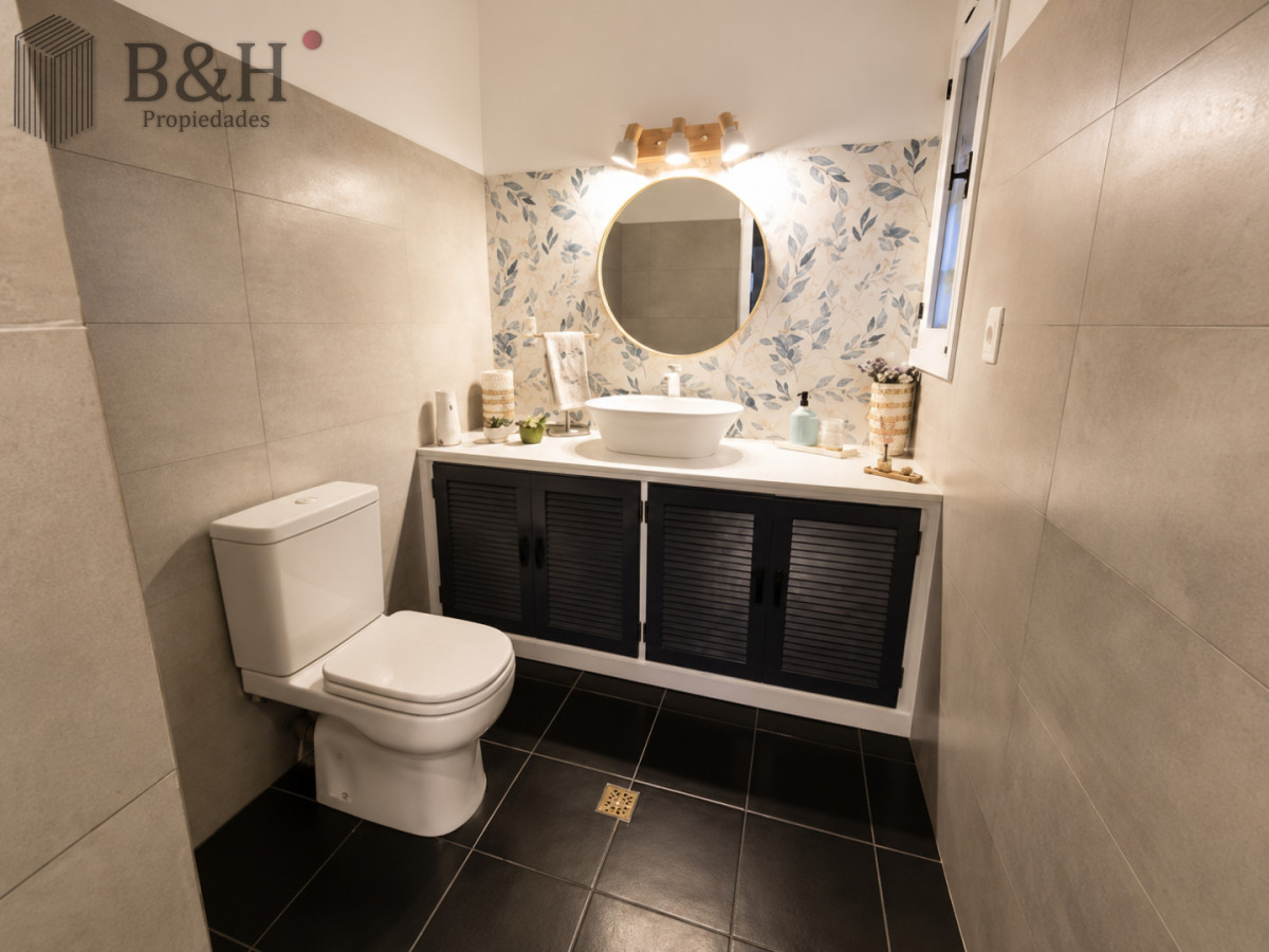 Casa ID.8106 - Moderna Casa de 4 Dormitorios con Piscina Climatizada y Barbacoa en Punta del Este