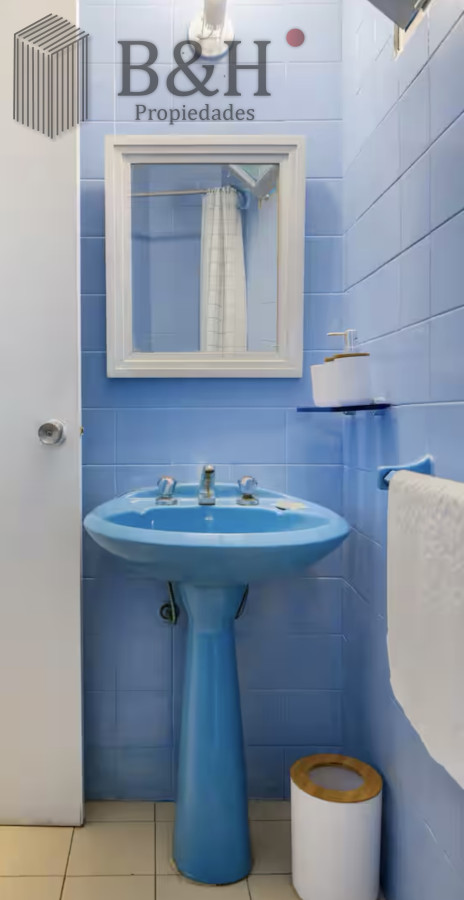 Casa ID.2158 - Gran Casa en Venta sobre el Mar de 5 Dormitorios y Dependencia en Península, Punta del Este