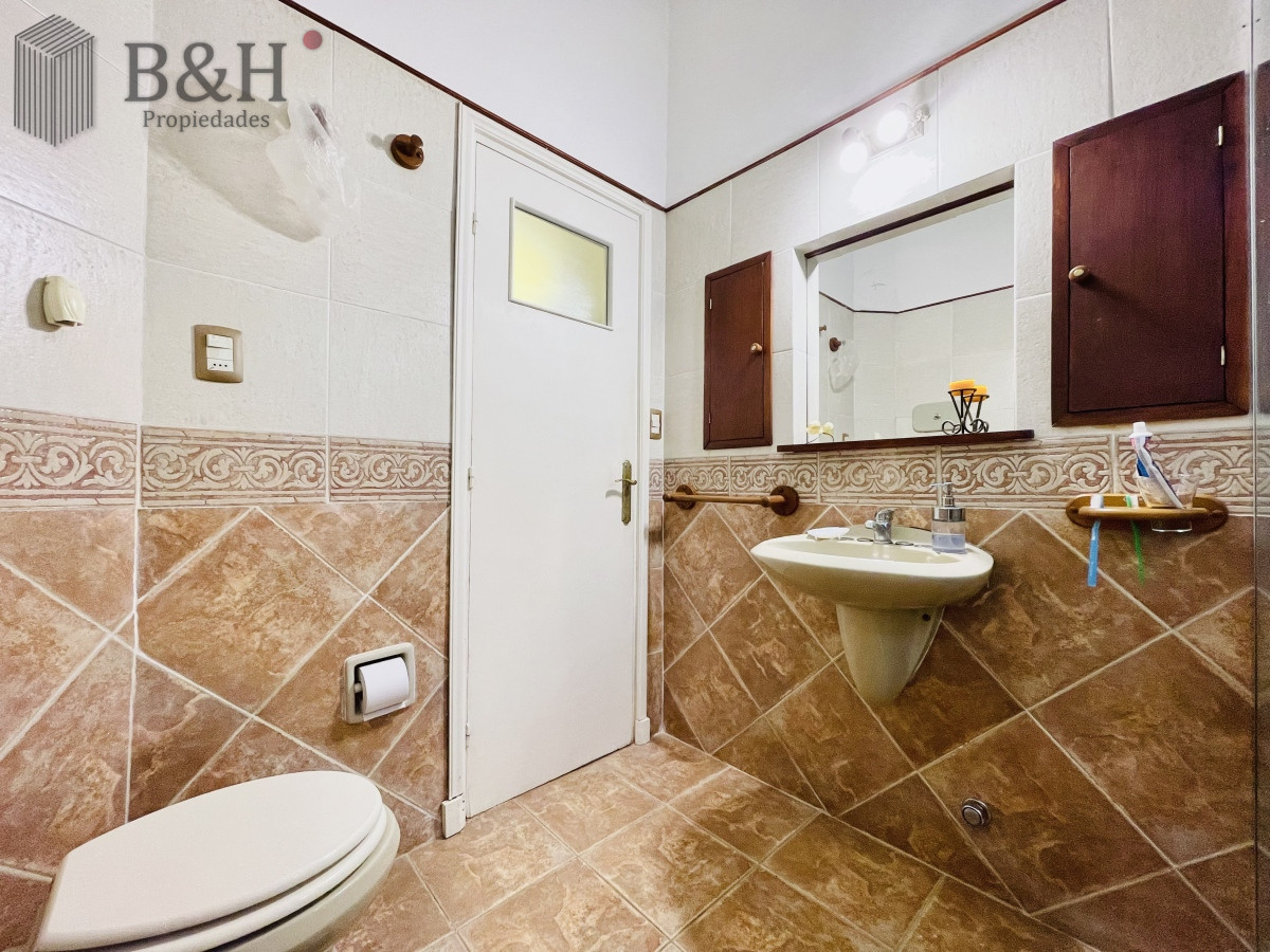 Casa ID.3364 - Casa de 3 Dormitorios y Piscina en Playa Mansa, Punta del Este
