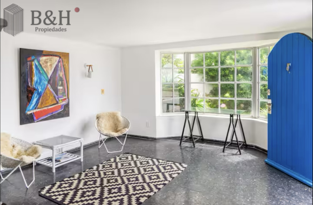 Casa ID.2158 - Gran Casa en Venta sobre el Mar de 5 Dormitorios y Dependencia en Península, Punta del Este