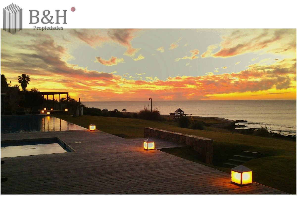 Apartamento ID.1488 - Venta y Alquiler temporario de apartamento SUPER OPORTUNIDAD de dos dormitorios con parrillero, Punta Ballena