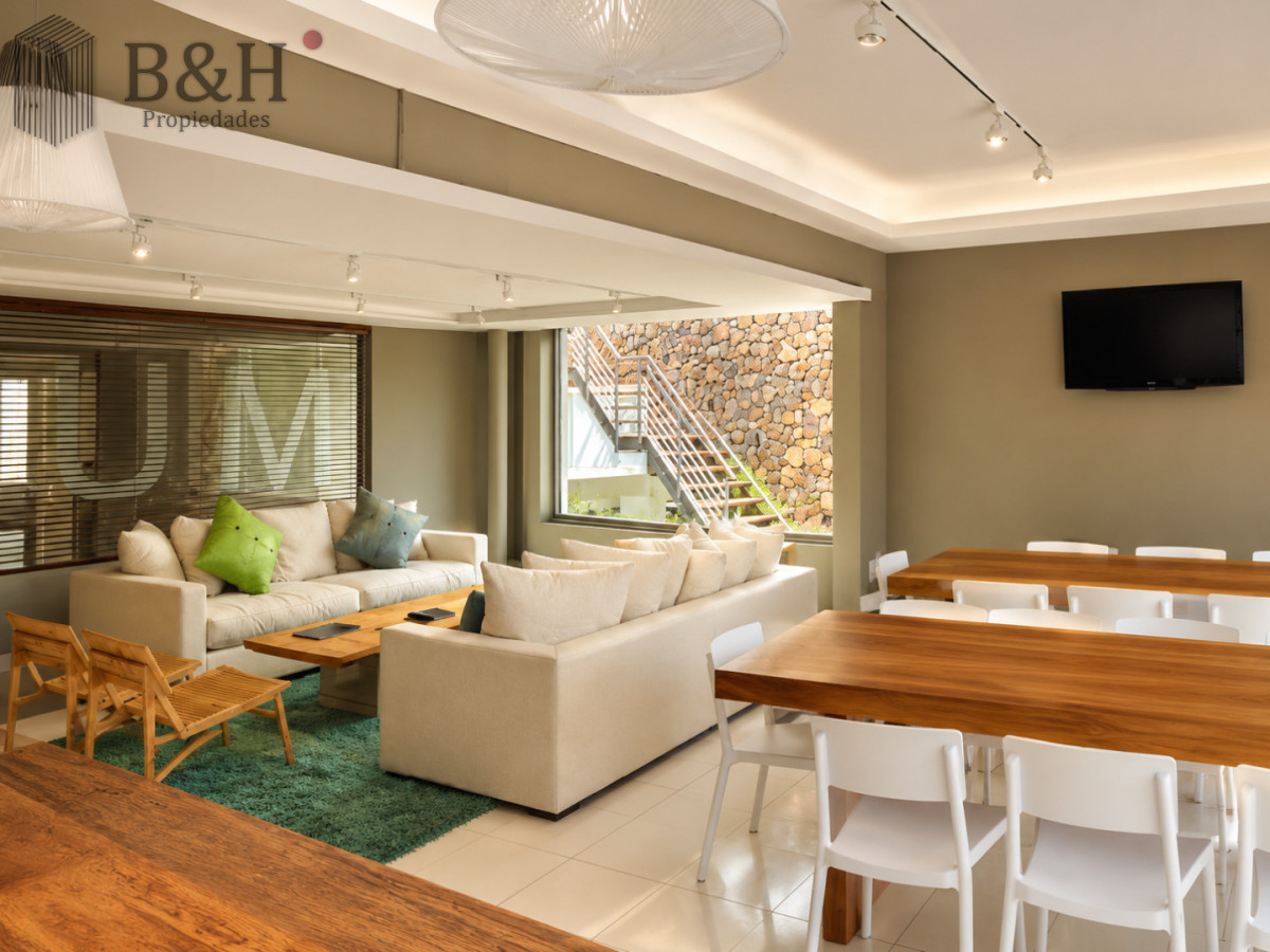 Apartamento ID.7754 - Apartamento de 3 Dormitorios, Parrillero de uso exclusivo y Jardín en Punta Ballena, Punta del Este