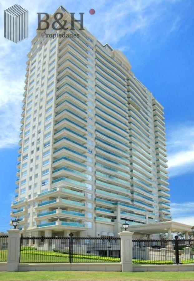 Apartamento ID.1397 - Alquiler temporario de excelente apartamento en torre Le Jardin de Playa Mansa, Punta del Este