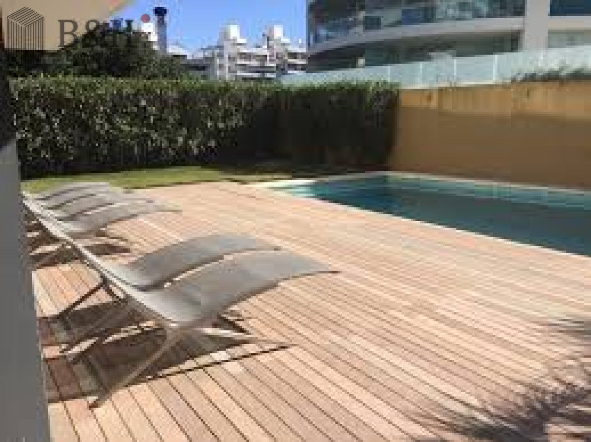 Apartamento ID.414 - Apartamento de 2 Dormitorios y Parrillero Frente a Playa Brava, Punta del Este