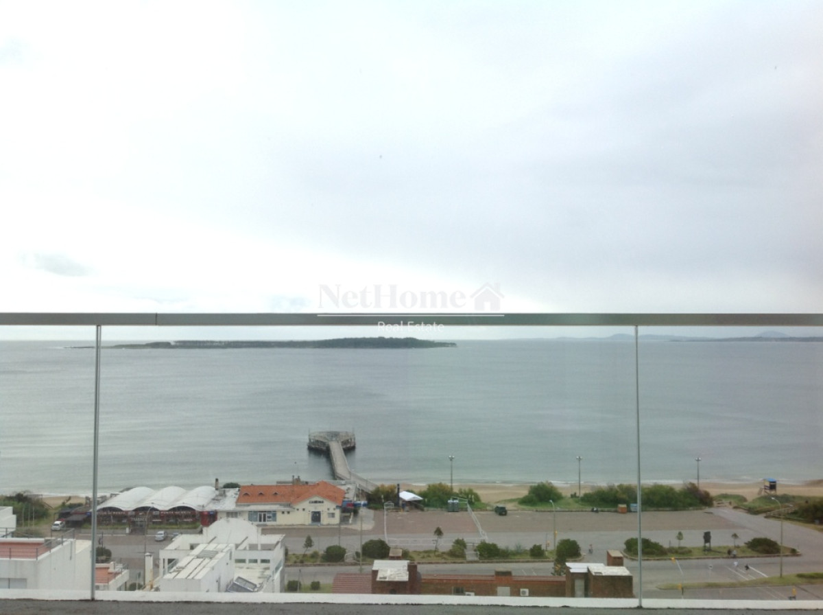 Apartamento ID.182 - Playa Mansa Apartamento 3 Suites  Vista al Mar