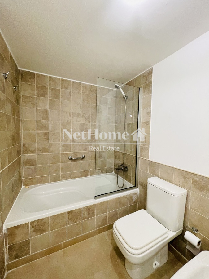 Apartamento ID.469 - Venta y alquiler de apartamento de dos dormitorios con parrillero de uso exclusivo en Punta Ballena