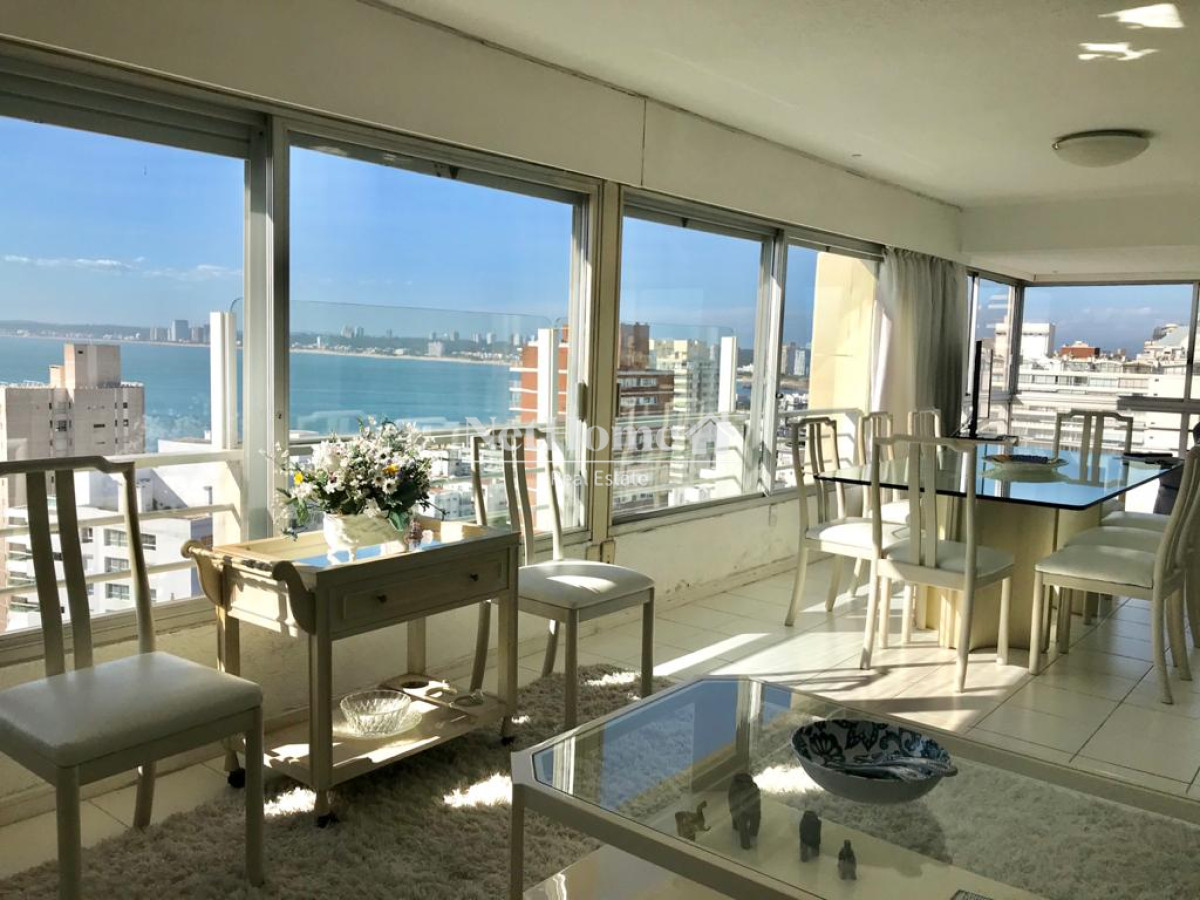 Apartamento ID.470 - Apartamento de 4 Dormitorios con Vista al Mar - Península de Punta del Este, Venta y Alquiler