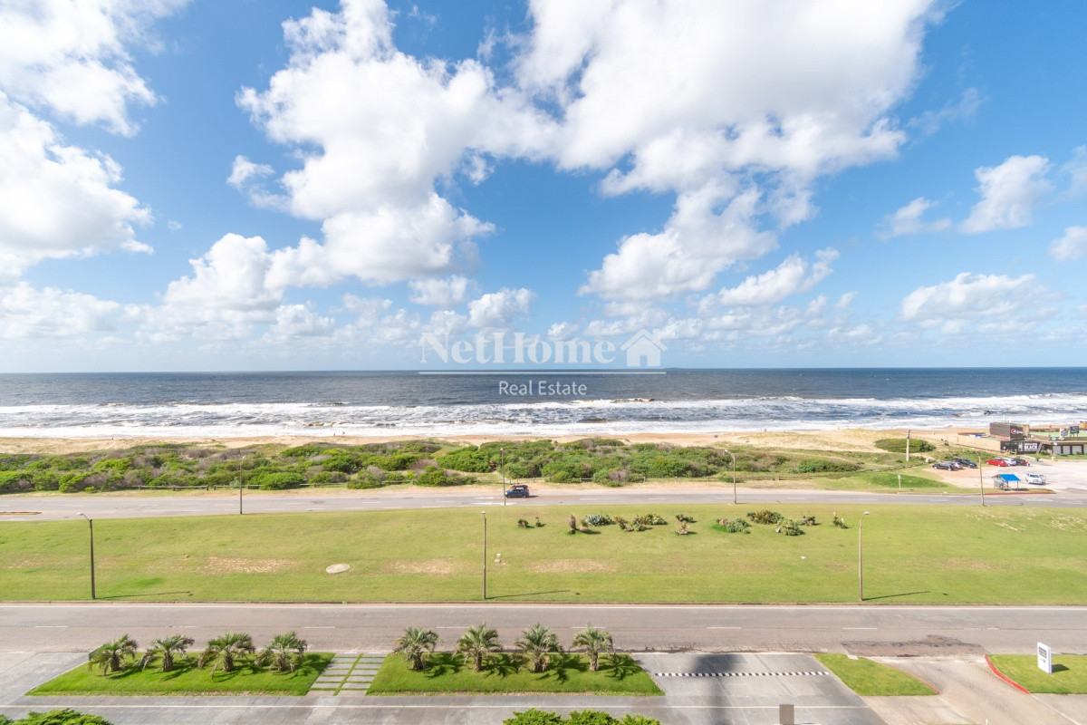 Apartamento ID.177 - Penthouse  Moderno Apartamento de 3 Dormitorio y Dependencia Frente al Mar