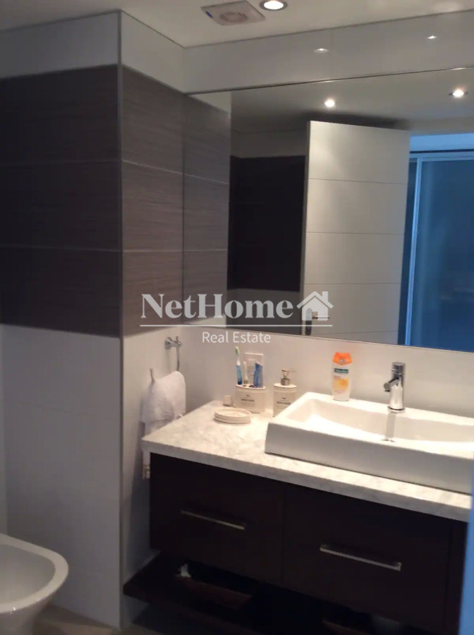 Apartamento ID.186 - Venta y alquiler de moderno departamento de tres dormitorios más dependencia a pasos de Playa Brava