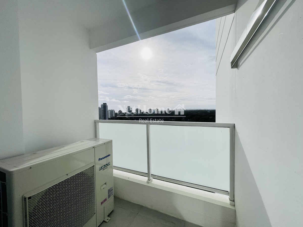 Apartamento ID.618 - Venta Espectacular Apartamento Frente al Mar, 3 Dormitorios, Le Parc Punta del Este