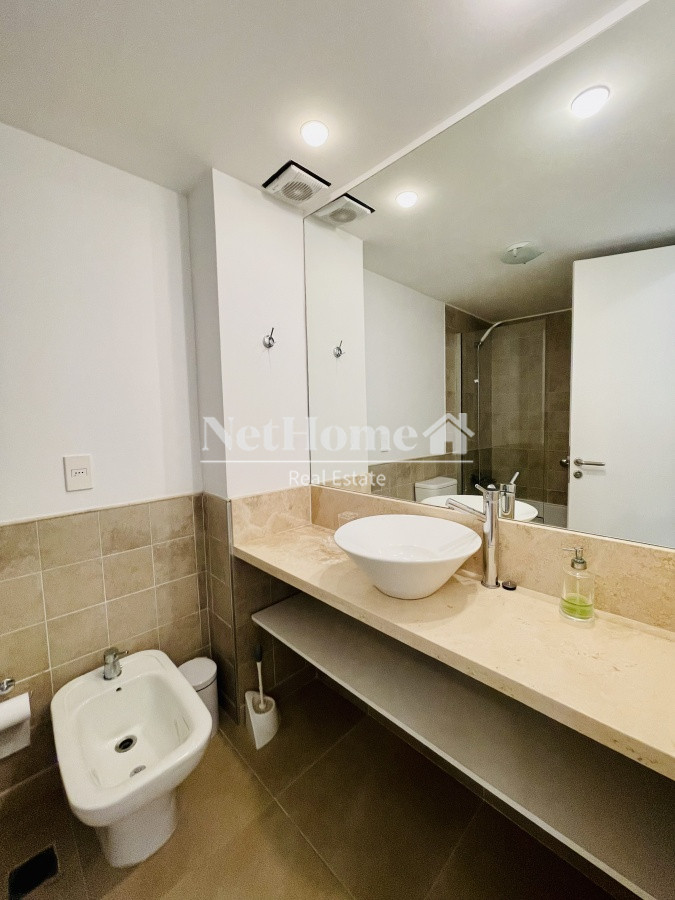 Apartamento ID.469 - Venta y alquiler de apartamento de dos dormitorios con parrillero de uso exclusivo en Punta Ballena