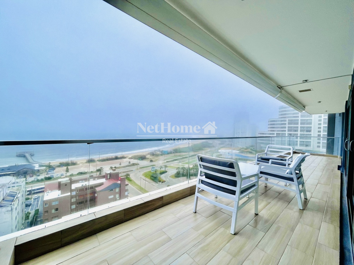 Apartamento ID.182 - Playa Mansa Apartamento 3 Suites  Vista al Mar