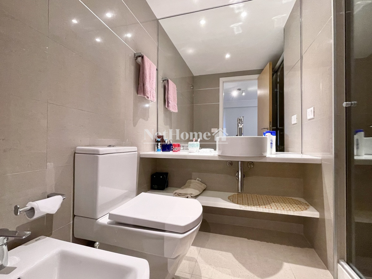Apartamento ID.182 - Playa Mansa Apartamento 3 Suites  Vista al Mar