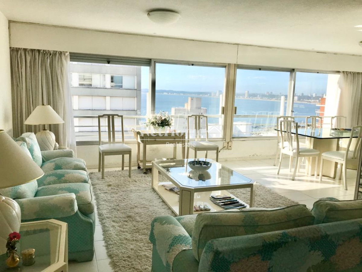 Apartamento ID.470 - Apartamento de 4 Dormitorios con Vista al Mar - Península de Punta del Este, Venta y Alquiler