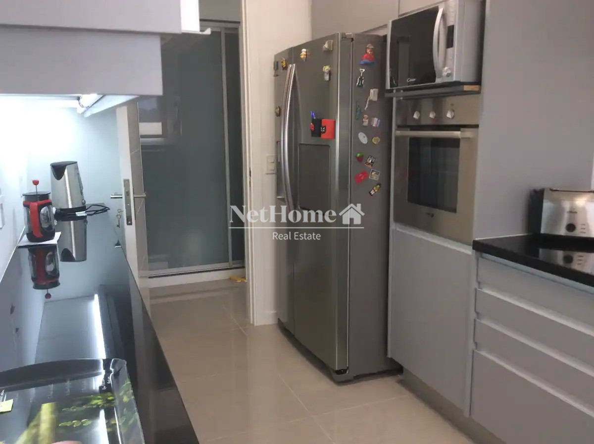 Apartamento ID.186 - Venta y alquiler de moderno departamento de tres dormitorios más dependencia a pasos de Playa Brava