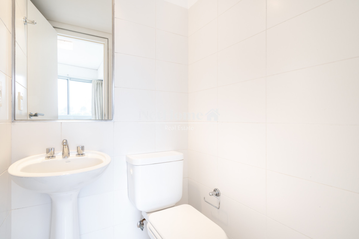 Apartamento ID.458 - Venta y alquiler de departamento con tres dormitorios mas dependencia de servicio en torre Le Parc playa Brava, Punta del Este
