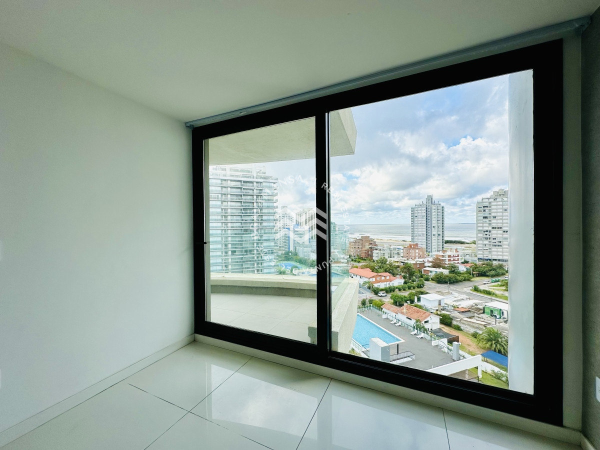 Apartamento ID.501 - Apartamento de 1 Dormitorio en edificio Artower, Sin Muebles, Alquiler Anual. Punta del Este