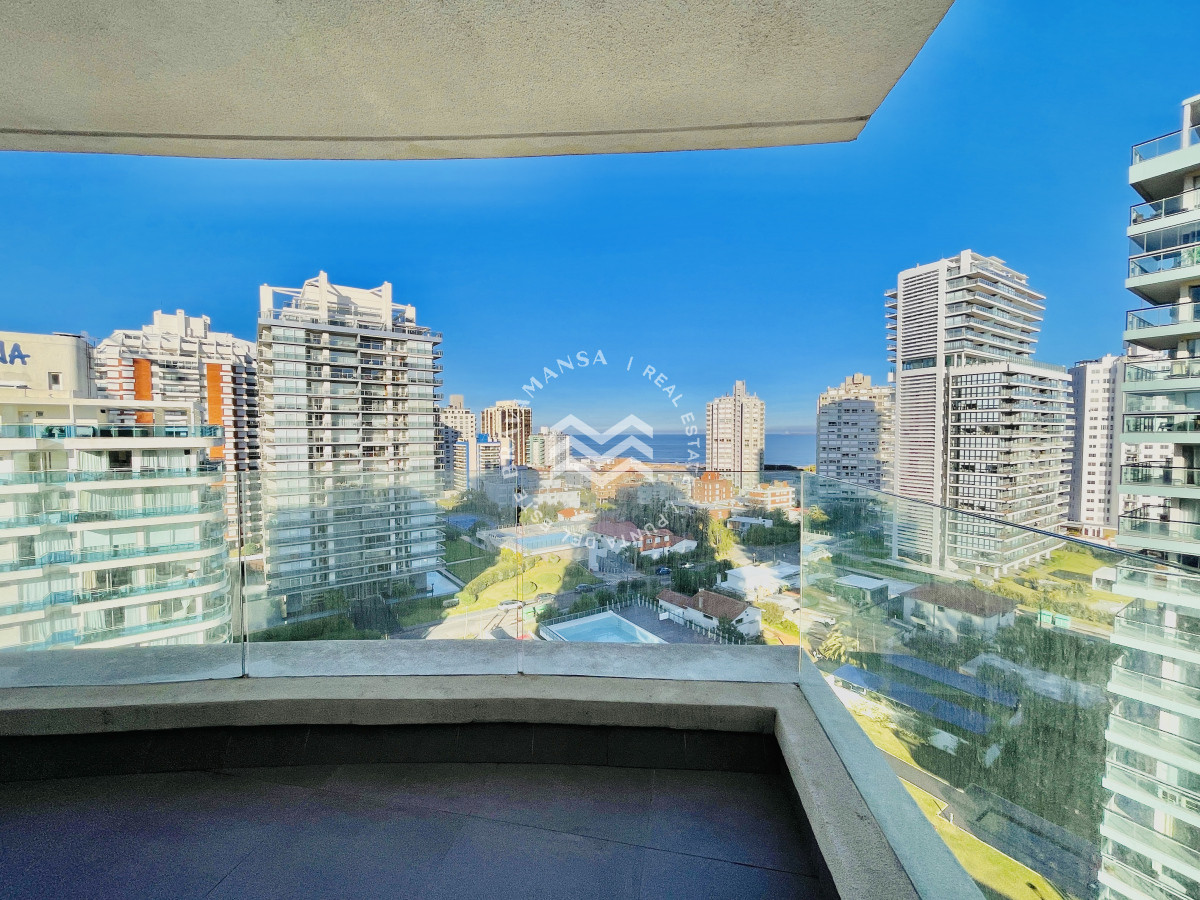 Apartamento ID.501 - Apartamento de 1 Dormitorio en edificio Artower, Sin Muebles, Alquiler Anual. Punta del Este