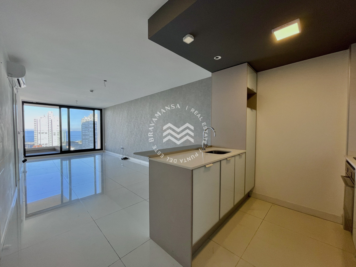 Apartamento ID.501 - Apartamento de 1 Dormitorio en edificio Artower, Sin Muebles, Alquiler Anual. Punta del Este