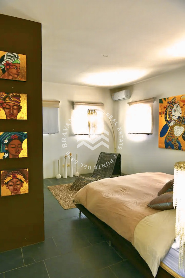 Casa ID.513 - Excelente Casa de 4 Dormitorios y Piscina en Manantiales, Punta del Este