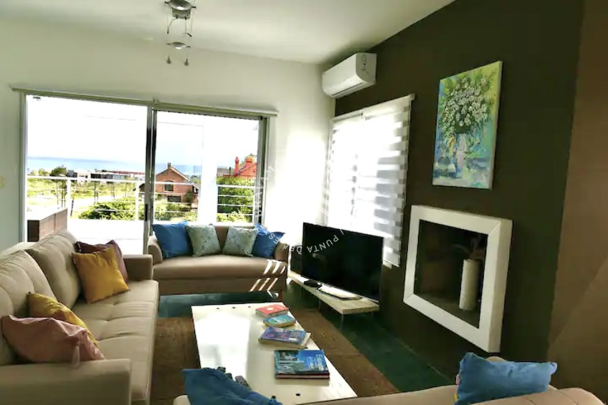 Casa ID.513 - Excelente Casa de 4 Dormitorios y Piscina en Manantiales, Punta del Este