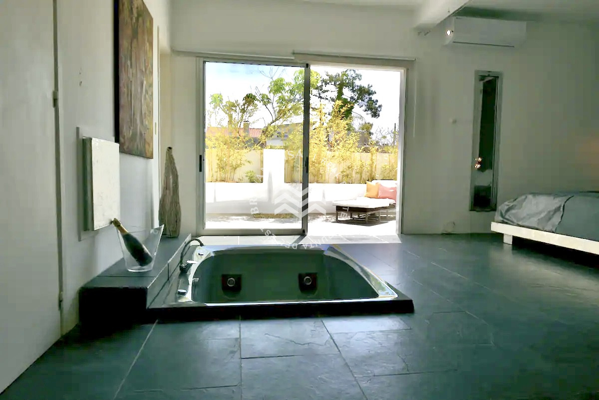 Casa ID.513 - Excelente Casa de 4 Dormitorios y Piscina en Manantiales, Punta del Este