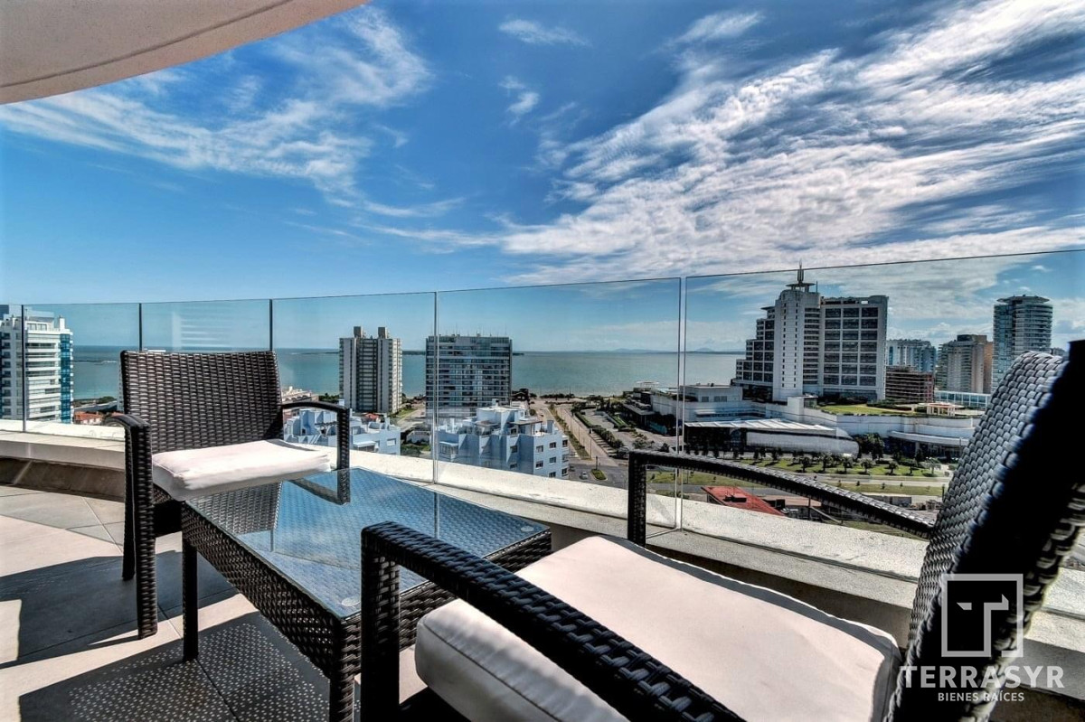 Apartamento ID.69 - Alquiler invernal y temporal de apartamento de dos dormitorios en edificio Art Tower, La Pastora, Punta del Este