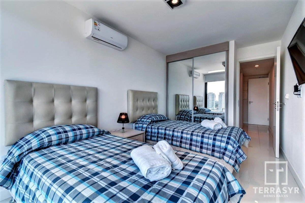 Apartamento ID.69 - Alquiler invernal y temporal de apartamento de dos dormitorios en edificio Art Tower, La Pastora, Punta del Este