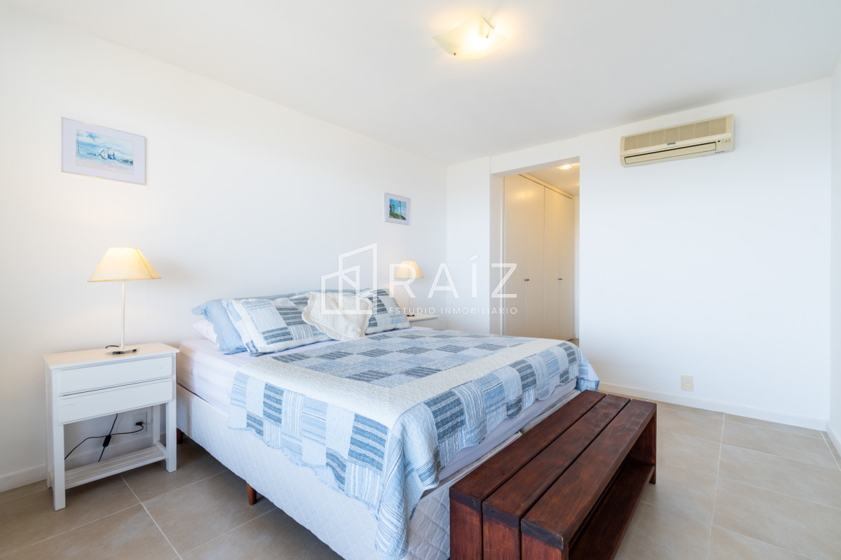 Apartamento ID.9446 - Apartamento de un dormitorio con parrillero y jardin en Venta y Alquiler, Punta Ballena