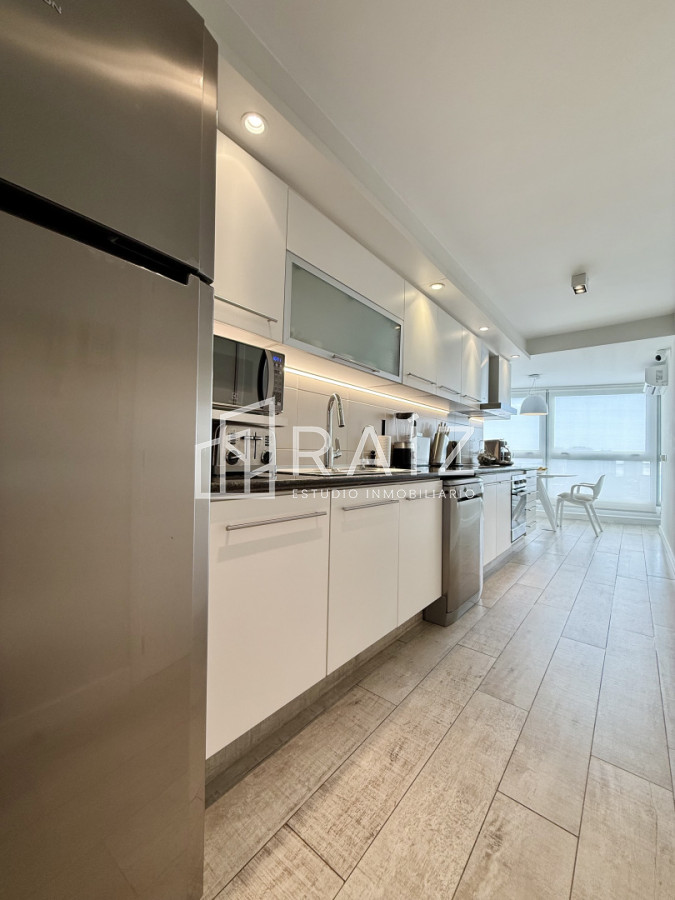 Apartamento ID.11806 - Venta apartamento Penthouse 3 dormitorios playa brava