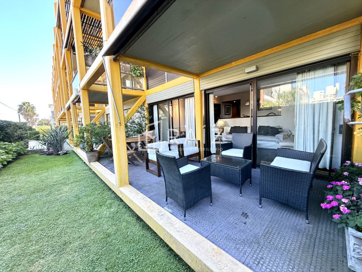 Apartamento ID.12116 - APARTAMENTO EN VENTA 3 DORMITORIOS PENINSULA