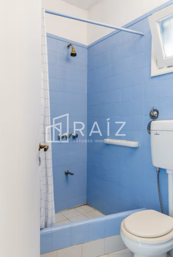 Casa ID.12360 - CASA VENTA 5 DORMITORIOS Y DEPENDENCIA PENINSULA