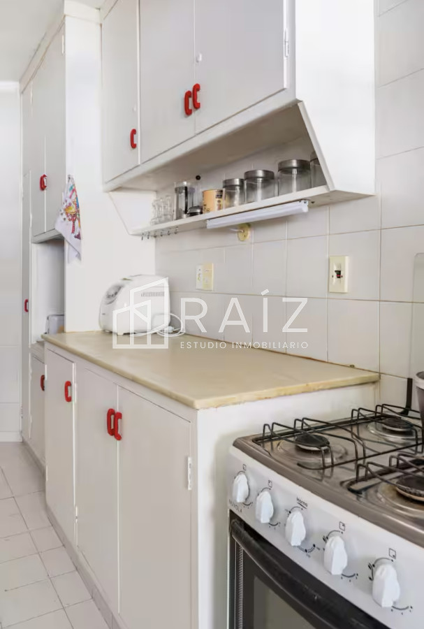 Casa ID.12360 - CASA VENTA 5 DORMITORIOS Y DEPENDENCIA PENINSULA