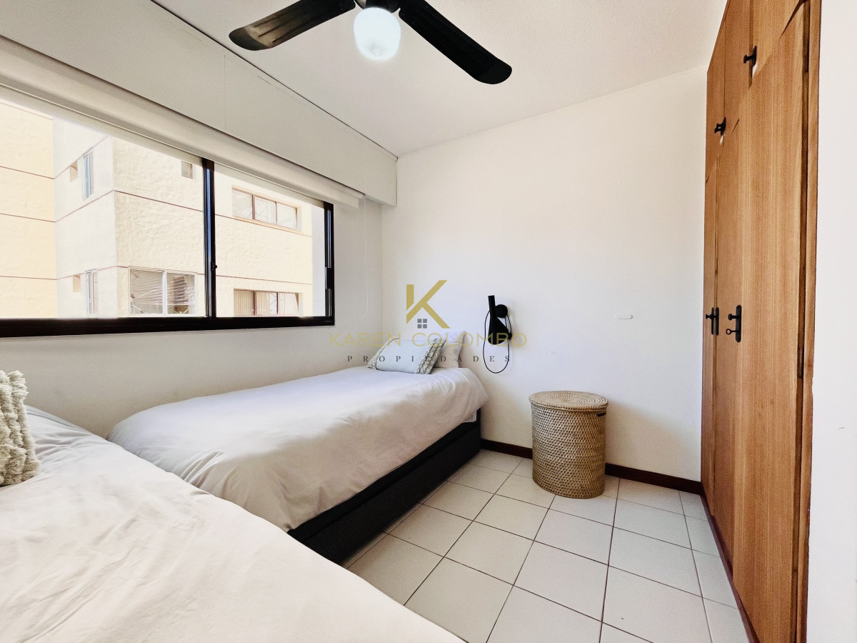 Apartamento ID.21094956 - Apartamento de 2 Dormitorios en playa El Emir, Punta del Este - Venta y Alquiler de Verano