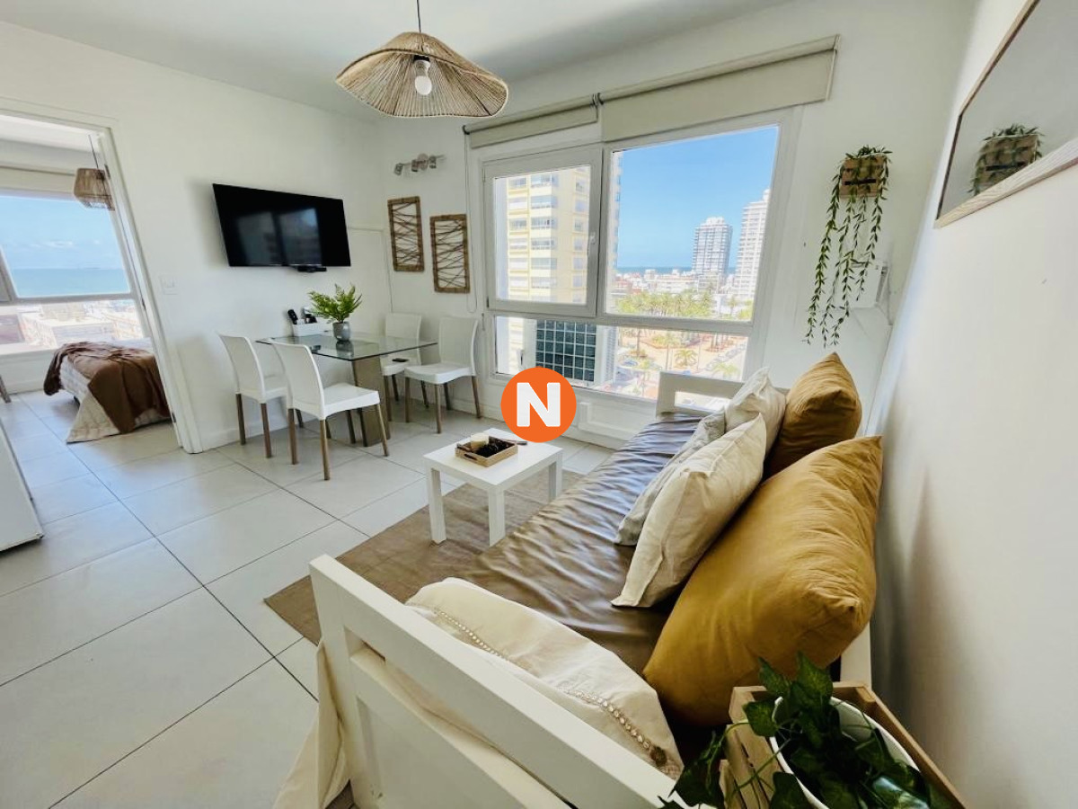 Apartamento Ref.222560 - Venta Apartamento Moderno en el corazón de la Península de Punta del Este
