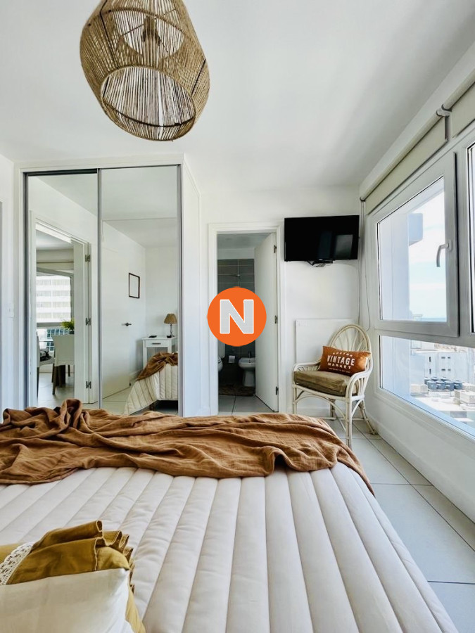 Apartamento Ref.222560 - Venta Apartamento Moderno en el corazón de la Península de Punta del Este