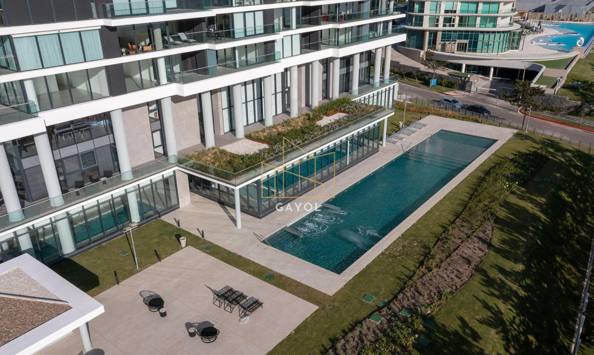 Apartamento ID.1440 - Moderno Apartamento de 2 Dormitorios en Torre Venetian sobre Playa Mansa
