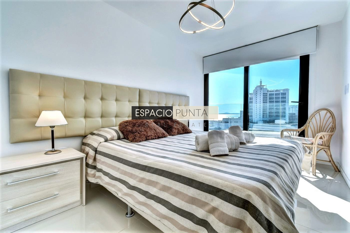 Apartamento ID.1281 - Venta de apartamento de dos dormitorios con dos baños moderna Torre, Art Tower, Punta del Este